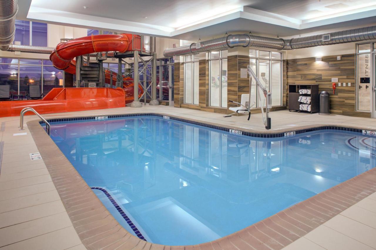 Fairfield Inn & Suites By Marriott Allentown West Breinigsville Экстерьер фото